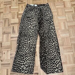 H&M Brown Leopard Print Pants